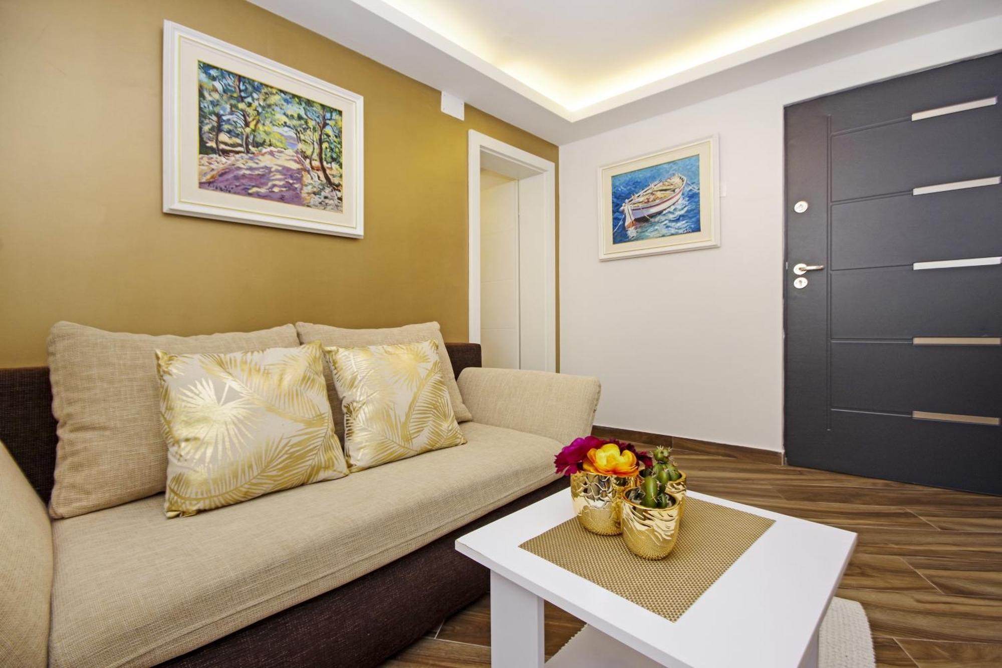 Apartments By The Sea Baska Voda, Makarska - 17570 객실 사진
